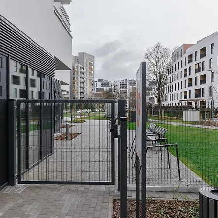 Апартаменты Modern Near The Chopin Airport *